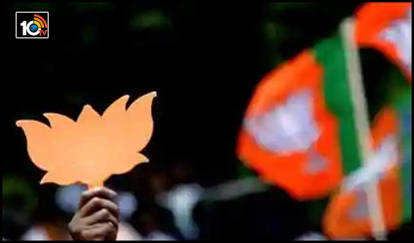 దుబ్బాక టార్గెట్గా బీజేపీ సరికొత్త వ్యూహం, వర్కవుట్ అవుతుందా దుబ్బాక టార్గెట్గా బీజేపీ సరికొత్త వ్యూహం, వర్కవుట్ అవుతుందా