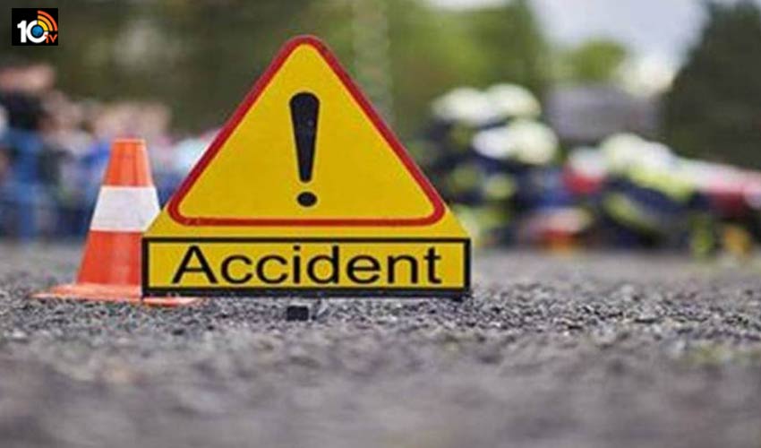 man-hit-by-car-dragged-on-bonnet-in-delhi-vikaspuri-2-accused-arrest