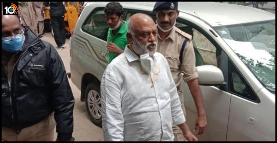 జేసీ ప్రభాకర్ రెడ్డికి షాక్: బెయిల్ వచ్చి 24 గంటలుకాలేదు..మరో మూడు కేసులు జేసీ ప్రభాకర్ రెడ్డికి షాక్: బెయిల్ వచ్చి 24 గంటలుకాలేదు..మరో మూడు కేసులు