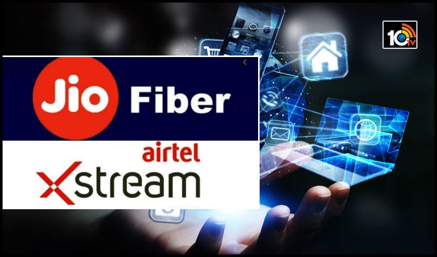Airtel vs Reliance Jio unlimited broadband plans: ఏది బెటర్ ప్లాన్? Airtel vs Reliance Jio unlimited broadband plans: ఏది బెటర్ ప్లాన్?