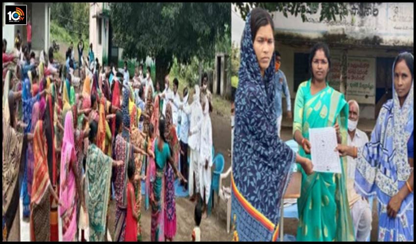 ఆదర్శ పంచాయితీ : మా ఊళ్లో మద్యం తాగం అంటూ తీర్మానం.. ఆదర్శ పంచాయితీ : మా ఊళ్లో మద్యం తాగం అంటూ తీర్మానం..