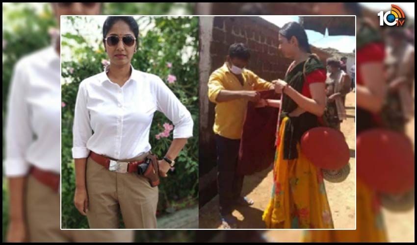 ఖాకీ యూనిఫామ్లో ఝాన్సీ.. వికారాబాద్లో రకుల్ ఖాకీ యూనిఫామ్లో ఝాన్సీ.. వికారాబాద్లో రకుల్