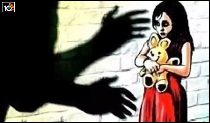 తల్లి అయిన మైనర్ బాలిక……సోషల్ మీడియా స్నేహితుడే తండ్రి తల్లి అయిన మైనర్ బాలిక……సోషల్ మీడియా స్నేహితుడే తండ్రి