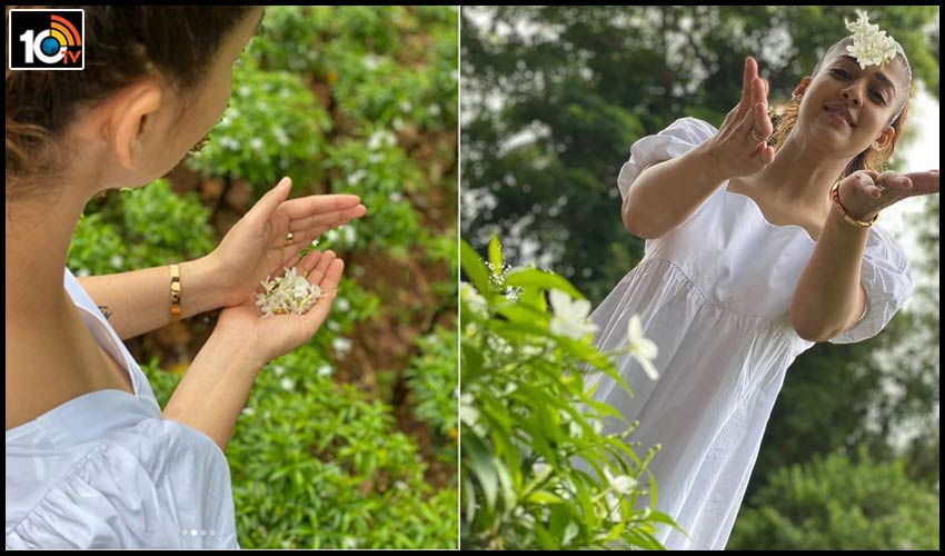 ప్రియుడితో కలిసి పకృతి అందాలను ఆస్వాదిస్తూ  ఏంజెల్‌ను మరిపిస్తున్న నయన్..