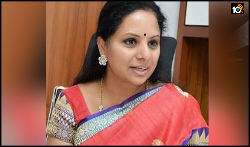 నిజామాబాద్ ఎమ్మెల్సీ ఉపఎన్నికలు.. కవిత గెలుపు నల్లేరు మీద నడకే అని తెలిసినా బీజేపీ, కాంగ్రెస్ ఎందుకు పోటీ చేస్తున్నాయి? నిజామాబాద్ ఎమ్మెల్సీ ఉపఎన్నికలు.. కవిత గెలుపు నల్లేరు మీద నడకే అని తెలిసినా బీజేపీ, కాంగ్రెస్ ఎందుకు పోటీ చేస్తున్నాయి?