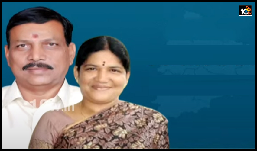 ఒకప్పుడు చక్రం తిప్పారు, ఇప్పుడు దిక్కులు చూస్తున్నారు.. ప్రశ్నార్థకంగా కొత్తకోట దంపతుల రాజకీయ భవిష్యత్తు ఒకప్పుడు చక్రం తిప్పారు, ఇప్పుడు దిక్కులు చూస్తున్నారు.. ప్రశ్నార్థకంగా కొత్తకోట దంపతుల రాజకీయ భవిష్యత్తు
