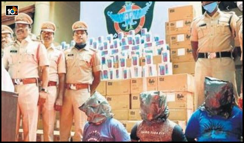 బంగారం, డబ్బు జోలికి అస్సలు వెళ్లరు.. కంటైనర్లే టార్గెట్.. డేంజరస్ కంజర్ భట్ గ్యాంగ్ లక్ష్యం ఏంటి? బంగారం, డబ్బు జోలికి అస్సలు వెళ్లరు.. కంటైనర్లే టార్గెట్.. డేంజరస్ కంజర్ భట్ గ్యాంగ్ లక్ష్యం ఏంటి?