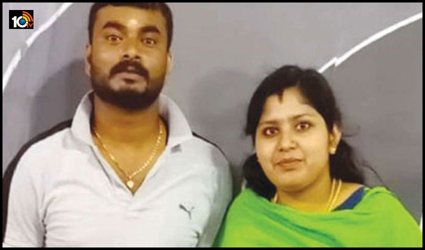 భార్య ఎక్కువ సేపు సెల్ ఫోన్ లో ఎవరితోనో మాట్లాడుతోందని…. భార్య ఎక్కువ సేపు సెల్ ఫోన్ లో ఎవరితోనో మాట్లాడుతోందని….