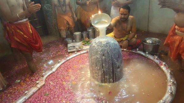 shiva abhishekam 