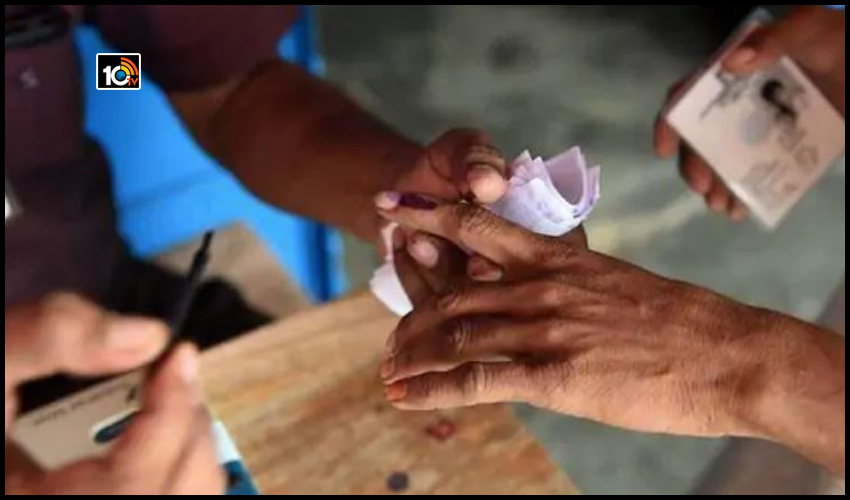 వామ్మో.. బీహార్ ఓటర్ల లిస్టులో వింతలు విచిత్రాలు : ఎక్కడా జరిగుండవేమో..!! వామ్మో.. బీహార్ ఓటర్ల లిస్టులో వింతలు విచిత్రాలు : ఎక్కడా జరిగుండవేమో..!!