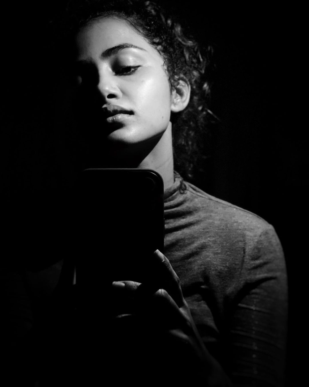 Anupama Parameswaran (10)
