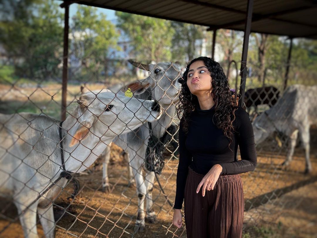 Anupama Parameswaran (9)