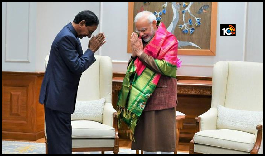 ఏడాది తర్వాత మోడీతో కేసీఆర్ భేటీ.. ఏయే అంశాలపై చర్చించారంటే? ఏడాది తర్వాత మోడీతో కేసీఆర్ భేటీ.. ఏయే అంశాలపై చర్చించారంటే?
