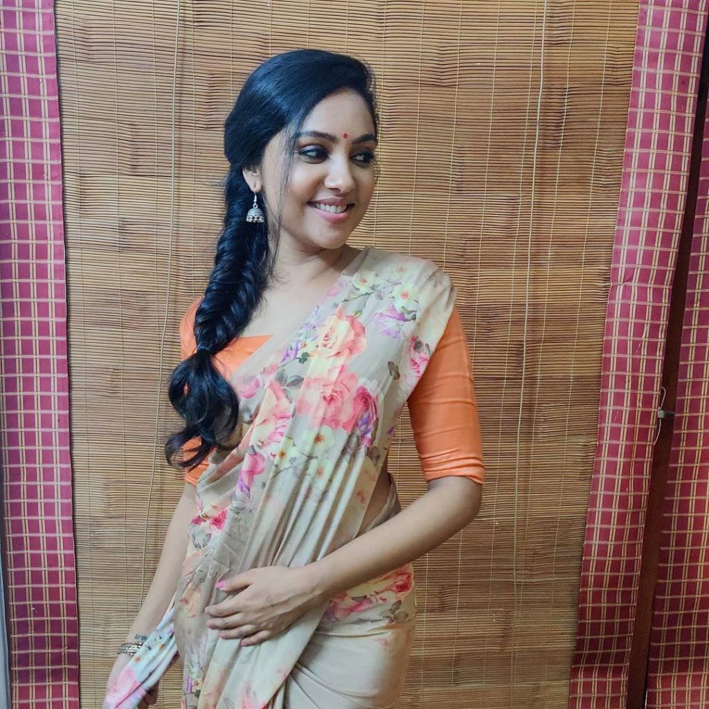 Smruthi Venkat 