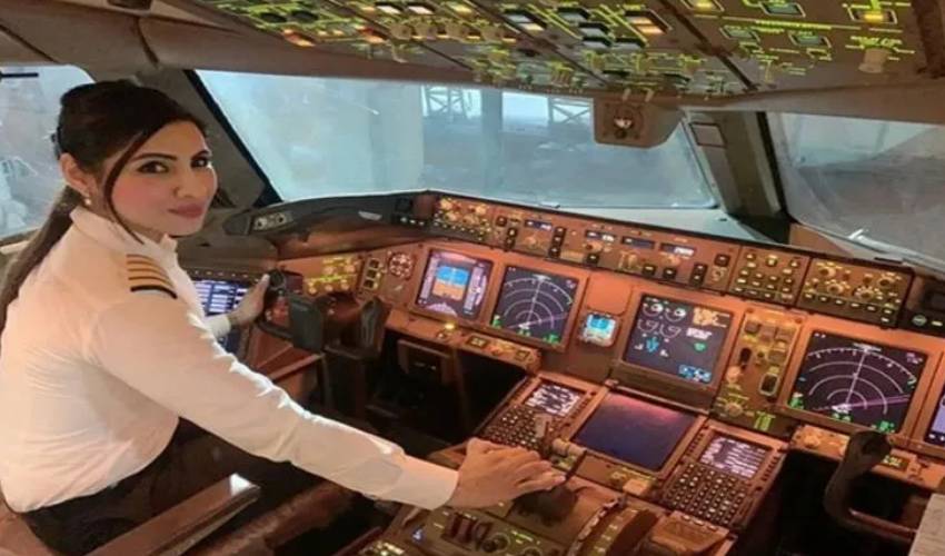 Indian women pilots make history ..