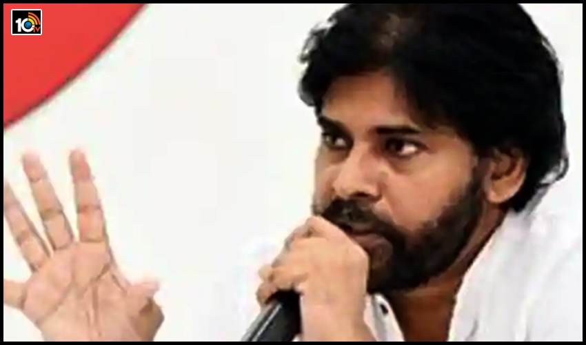 ట్రిపుల్ ధమాకా ఇద్దామని..కష్టపడుతున్నపవర్ స్టార్ ట్రిపుల్ ధమాకా ఇద్దామని..కష్టపడుతున్నపవర్ స్టార్