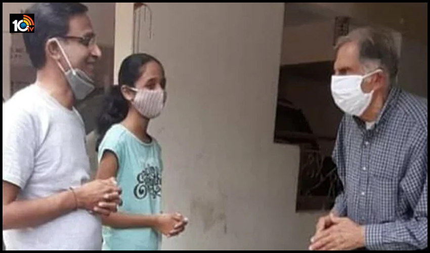 మాజీ ఉద్యోగికి అనారోగ్యం..స్వయంగా వెళ్లి పరామర్శించిన రతన్ టాటా మాజీ ఉద్యోగికి అనారోగ్యం..స్వయంగా వెళ్లి పరామర్శించిన రతన్ టాటా