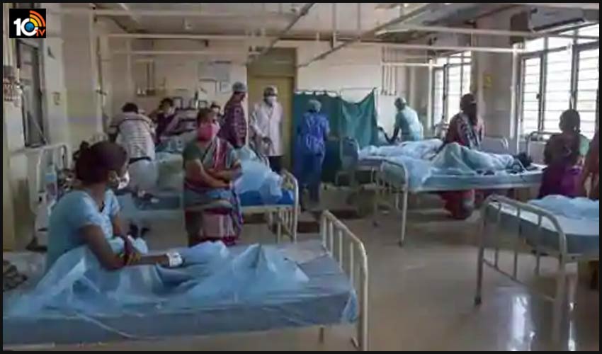 పశ్చిమగోదావరి జిల్లాలో వింత వ్యాధి..పెరుగుతున్న బాధితులు పశ్చిమగోదావరి జిల్లాలో వింత వ్యాధి..పెరుగుతున్న బాధితులు