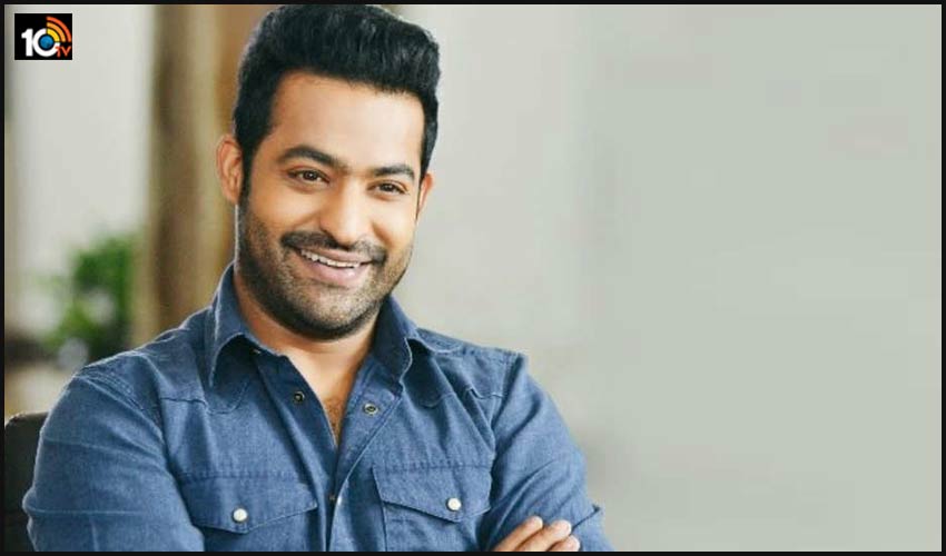 తారక్కి ఫైన్.. ఫ్యాన్ కట్టాడు.. తారక్కి ఫైన్.. ఫ్యాన్ కట్టాడు..