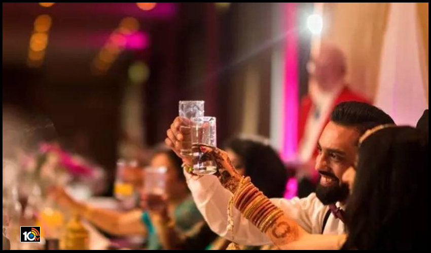 పెళ్లిళ్లో మద్యానికి నో చెప్పే వధువుకు నగదు బహుమతి పెళ్లిళ్లో మద్యానికి నో చెప్పే వధువుకు నగదు బహుమతి