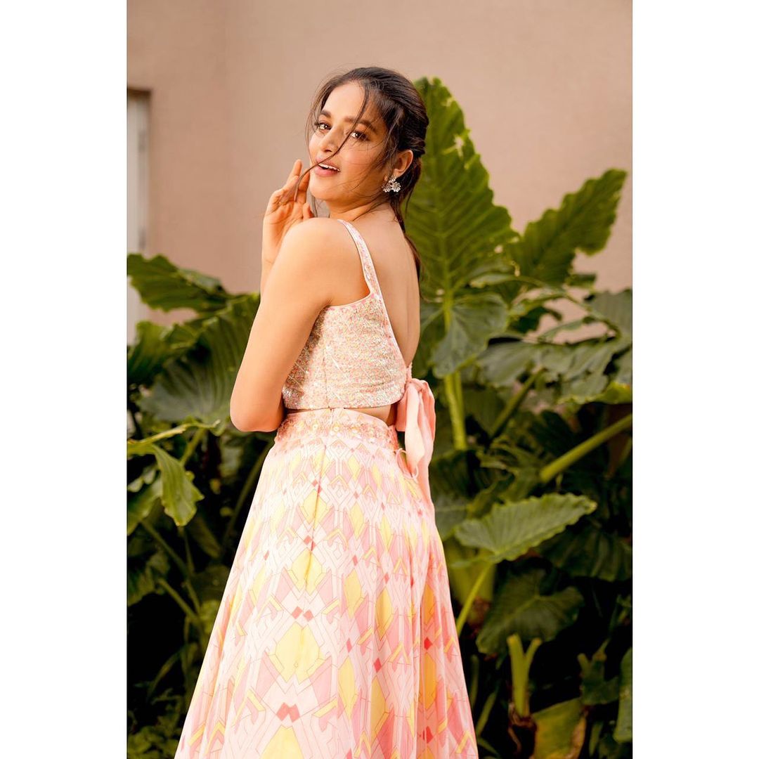 Nidhhi Agerwal