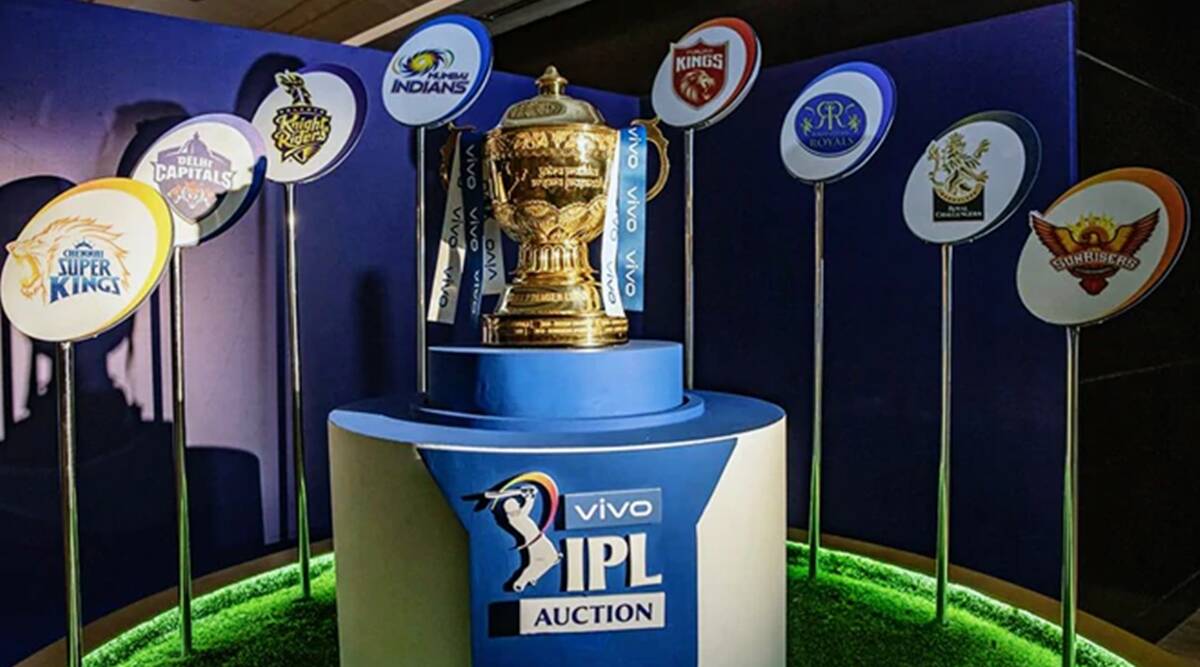 IPL 2021: ఐపీఎల్లో అత్యధికంగా సంపాదిస్తున్న ఇండియన్ ప్లేయర్లు IPL 2021: ఐపీఎల్లో అత్యధికంగా సంపాదిస్తున్న ఇండియన్ ప్లేయర్లు