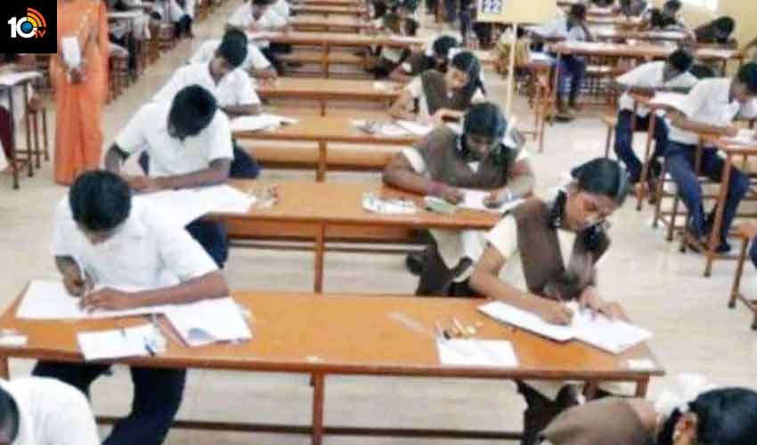 AP Tenth Inter Exams : ఏపీలో టెన్త్, ఇంటర్ పరీక్షలు.. మంత్రి కీలక వ్యాఖ్యలు AP Tenth Inter Exams : ఏపీలో టెన్త్, ఇంటర్ పరీక్షలు.. మంత్రి కీలక వ్యాఖ్యలు