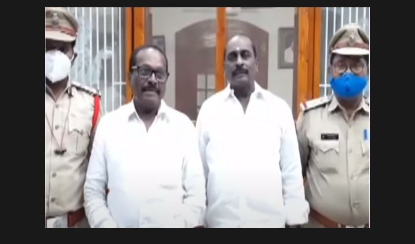 AP TDP : కొండపల్లి మైనింగ్, టీడీపీ నేతల హౌస్ అరెస్టు AP TDP : కొండపల్లి మైనింగ్, టీడీపీ నేతల హౌస్ అరెస్టు