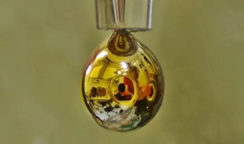 Water gold : నీటిని బంగారంగా మార్చిన సైంటిస్టులు Water gold : నీటిని బంగారంగా మార్చిన సైంటిస్టులు