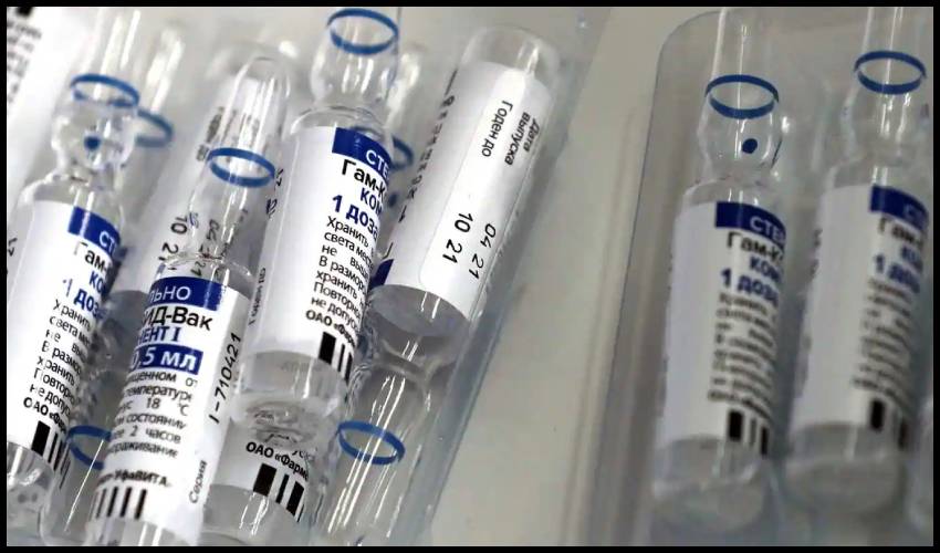 Russia Approves Trials Of Combined Astrazeneca Sputnik V Vaccine