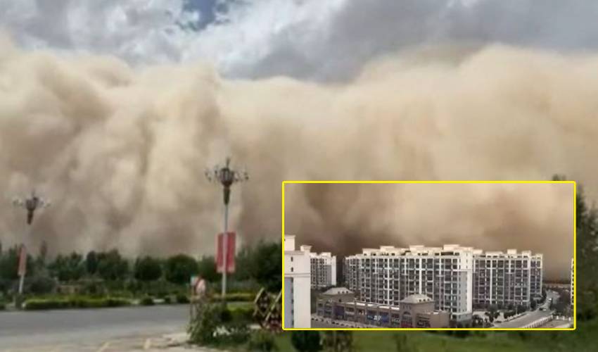 Sandstorm : చైనాలో ఇసుక తుఫాను.. 300 అడుగుల ఎత్తుకు ఇసుక రేణువులు Sandstorm : చైనాలో ఇసుక తుఫాను.. 300 అడుగుల ఎత్తుకు ఇసుక రేణువులు