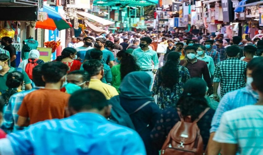 Covid Cases In Kerala : కేరళలో వరుసగా నాలుగో రోజూ 20వేలకు పైగా కోవిడ్ కేసులు Covid Cases In Kerala : కేరళలో వరుసగా నాలుగో రోజూ 20వేలకు పైగా కోవిడ్ కేసులు