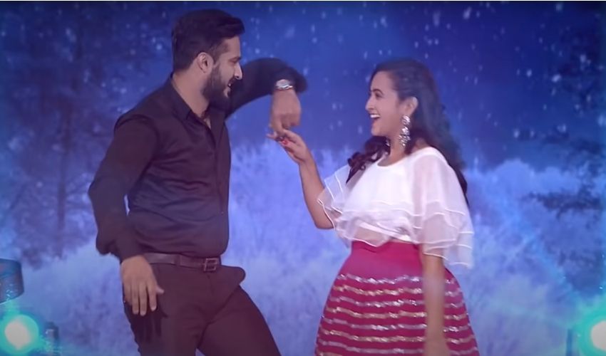 Big Boss 5 Telugu: యాంకర్ రవి ఎంట్రీ.. సీక్రెట్ చెప్పేసిన లాస్య! Big Boss 5 Telugu: యాంకర్ రవి ఎంట్రీ.. సీక్రెట్ చెప్పేసిన లాస్య!