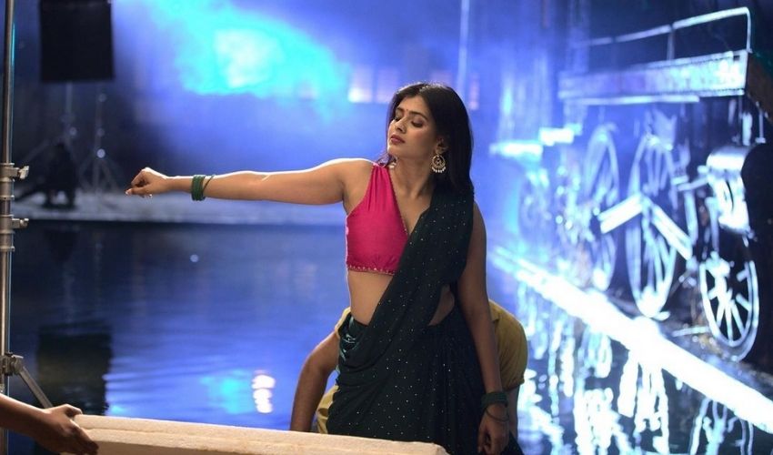Hebba Patel (6)