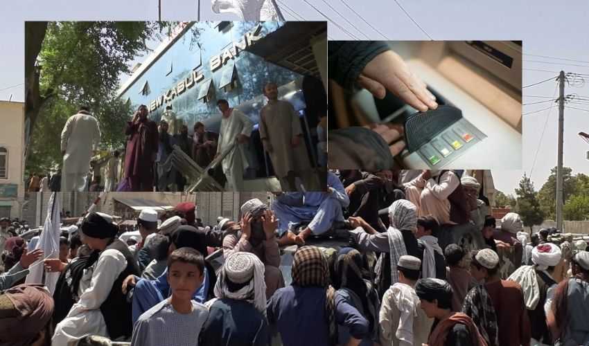 Rush At Atms And Banks In Afghan (1)