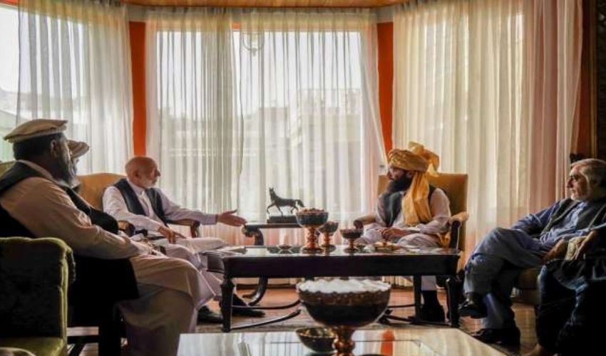 Afghanistan : అప్ఘాన్ మాజీ అధ్యక్షుడిని కలిసిన తాలిబన్ ఫ్యాక్షన్ లీడర్ Afghanistan : అప్ఘాన్ మాజీ అధ్యక్షుడిని కలిసిన తాలిబన్ ఫ్యాక్షన్ లీడర్