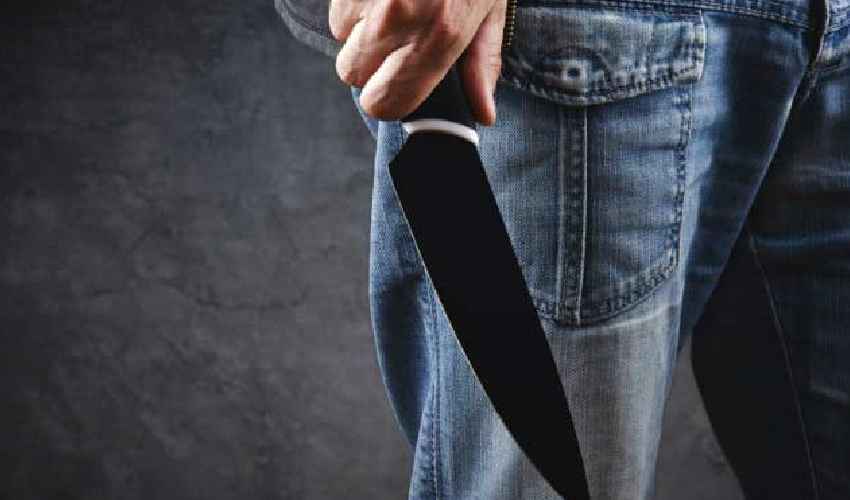 Murder : టీనేజ్ యువతితో వివాహేతర సంబంధం పెట్టుకున్నాడని….. Murder : టీనేజ్ యువతితో వివాహేతర సంబంధం పెట్టుకున్నాడని…..