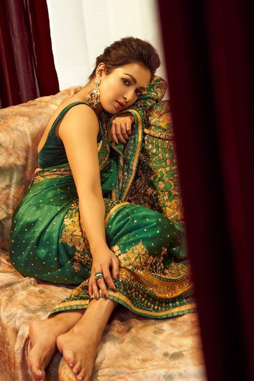 Catherine Tresa23