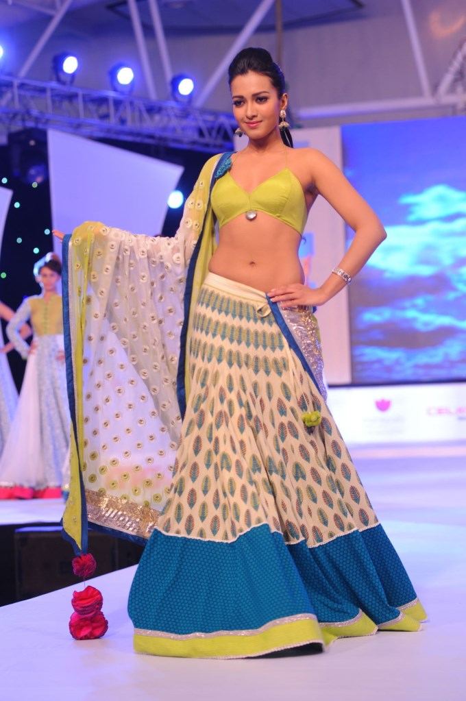 Catherine Tresa4 (1)