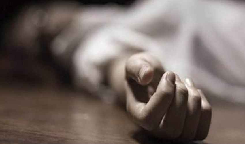 Love Failure Suicide : ప్రేమ ఒకరితో….పెళ్లి మరోకరితో…… కలిసుండలేక…..! Love Failure Suicide : ప్రేమ ఒకరితో….పెళ్లి మరోకరితో…… కలిసుండలేక…..!