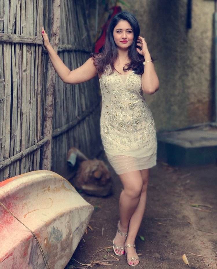 Poonam Bajwa9