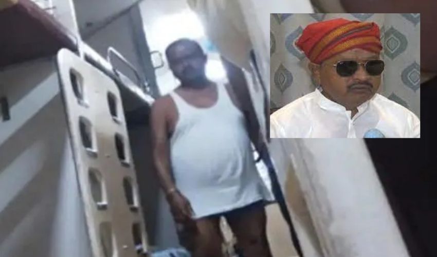 Mla Runs In The Train With The Underwear.