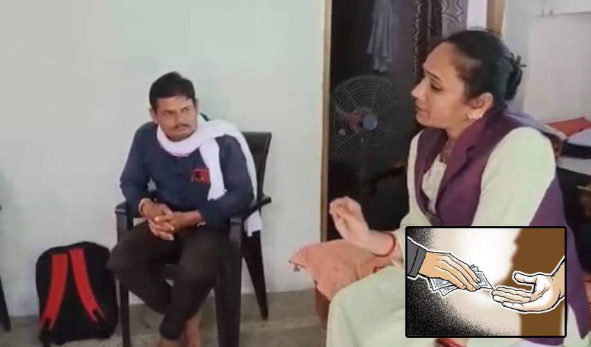 Rambai Singh : లంచం ఇస్తే తీసుకోండి.. ఎమ్మెల్యే సంచలన వ్యాఖ్యలు Rambai Singh : లంచం ఇస్తే తీసుకోండి.. ఎమ్మెల్యే సంచలన వ్యాఖ్యలు