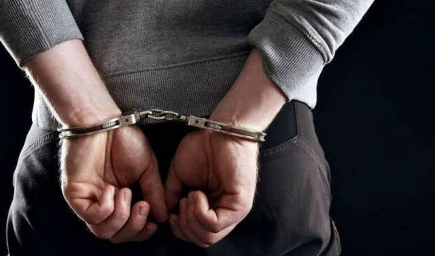 Medak : జిల్లాలో దారుణం.. తాగిన మైకంలో తండ్రిపై దాడి Medak : జిల్లాలో దారుణం.. తాగిన మైకంలో తండ్రిపై దాడి