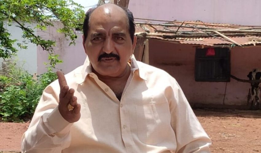 Rajababu: ప్రముఖ తెలుగు నటుడు రాజబాబు కన్నుమూత Rajababu: ప్రముఖ తెలుగు నటుడు రాజబాబు కన్నుమూత