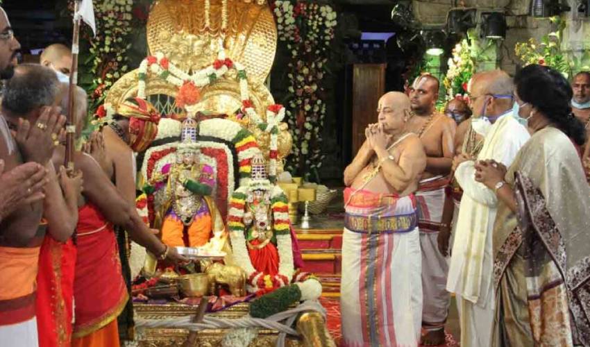 Tirumala : ముగిసిన శ్రీవారి సాలకట్ల బ్రహ్మోత్సవాలు Tirumala : ముగిసిన శ్రీవారి సాలకట్ల బ్రహ్మోత్సవాలు
