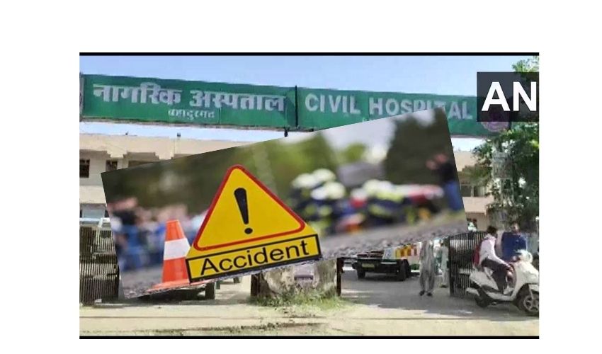 Road Accident: ఘోర రోడ్డు ప్రమాదం..అతి వేగానికి 8 మంది బలి Road Accident: ఘోర రోడ్డు ప్రమాదం..అతి వేగానికి 8 మంది బలి