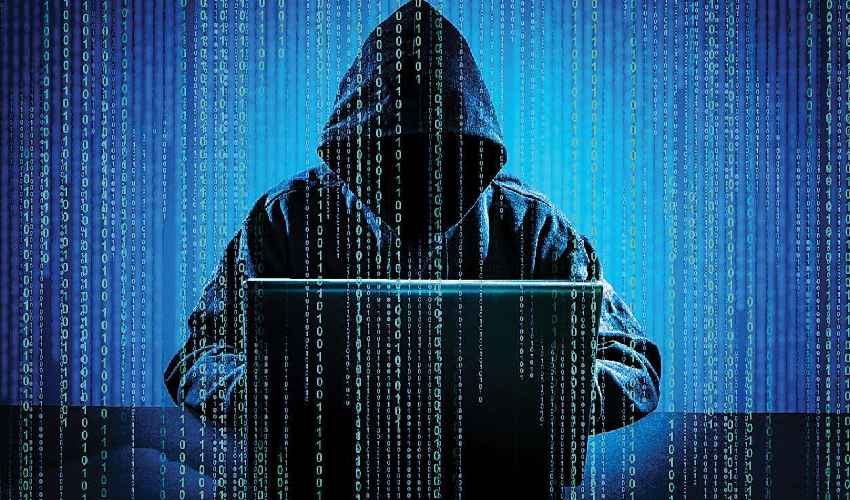 Son Looted Fathers House : టెక్నాలజీ వాడి తండ్రి ఆస్తి,నగదు కాజేసిన పుత్రరత్నం Son Looted Fathers House : టెక్నాలజీ వాడి తండ్రి ఆస్తి,నగదు కాజేసిన పుత్రరత్నం
