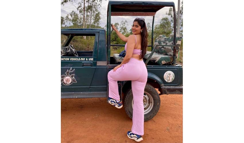 Image Nikita Sharma Instagram 12