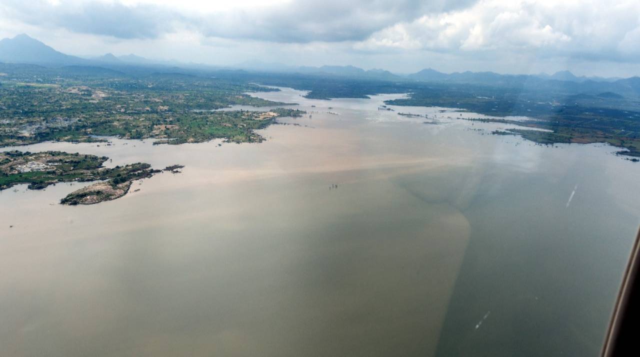 Cm Jagan Aerial Survey On Flood Affected Areas (2)